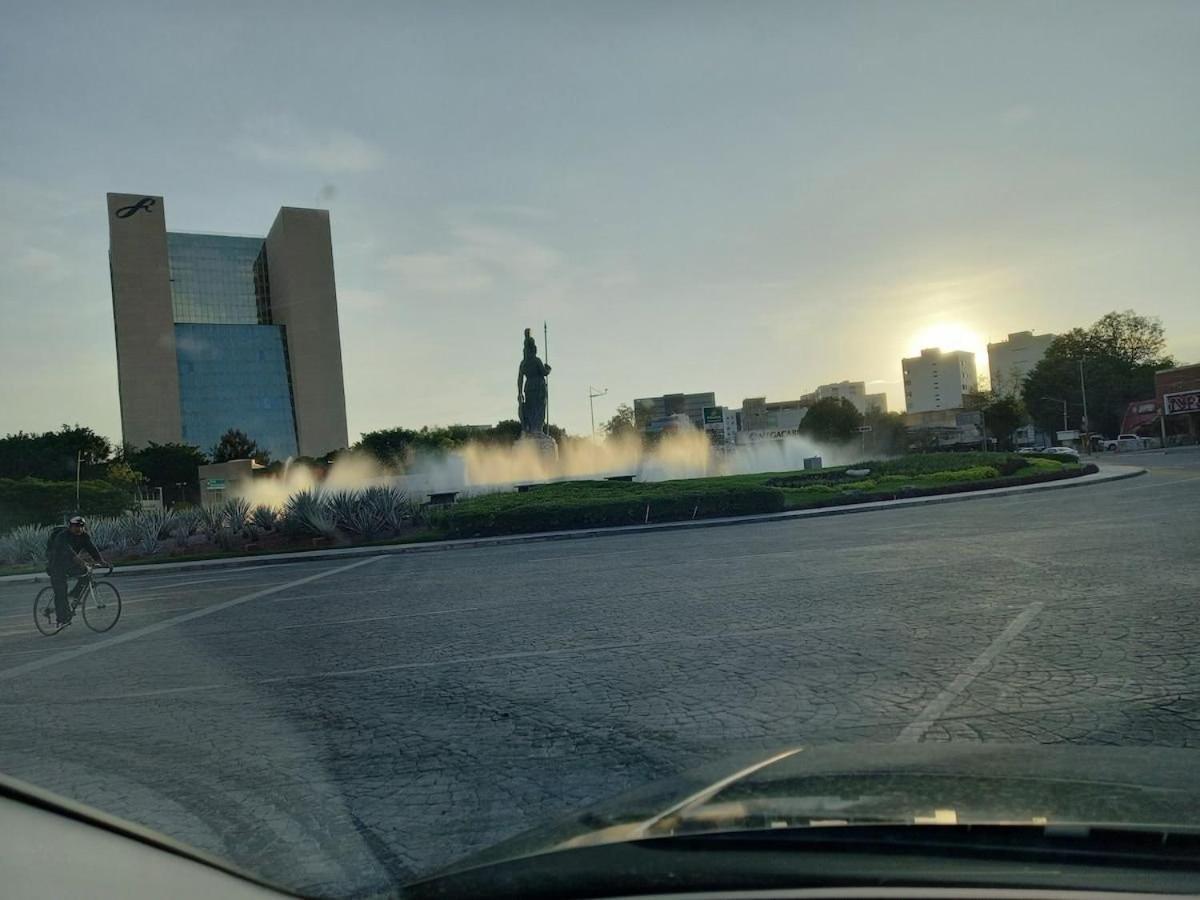 Tu Estancia Guadalajara Buitenkant foto